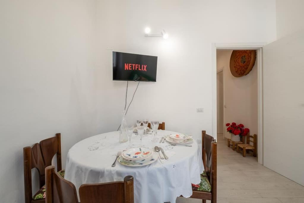 Casa Ofride -Centro-Poetto 10 Min-Wi-Fi-Netflix Διαμέρισμα Κάλιαρι Εξωτερικό φωτογραφία